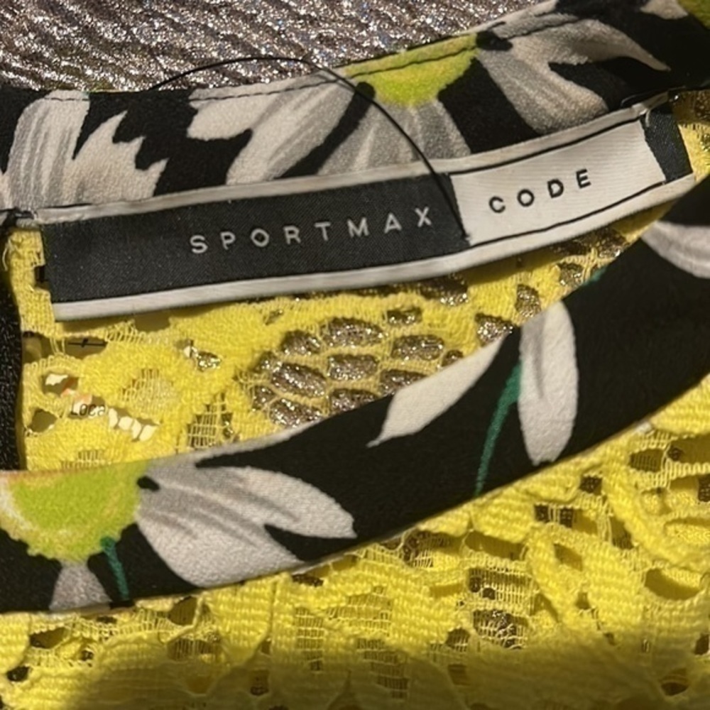 Max Mara Lace Dress - Picture 7 of 14